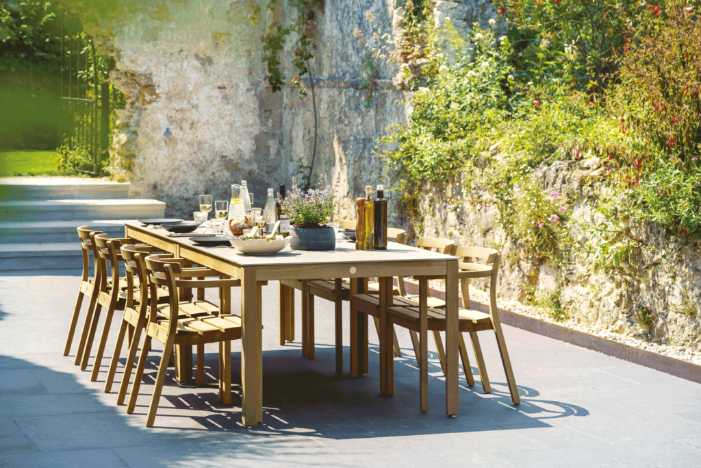 Looking For Sustainable Outdoor Furniture? Gaze Burvill Is Your One
