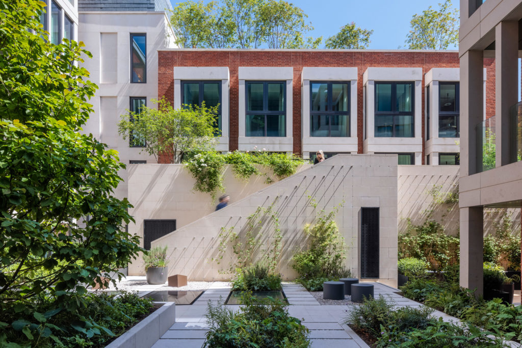High End Loft Apartments With Private Courtyard Gardens