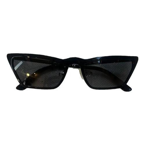 Black sunglasses