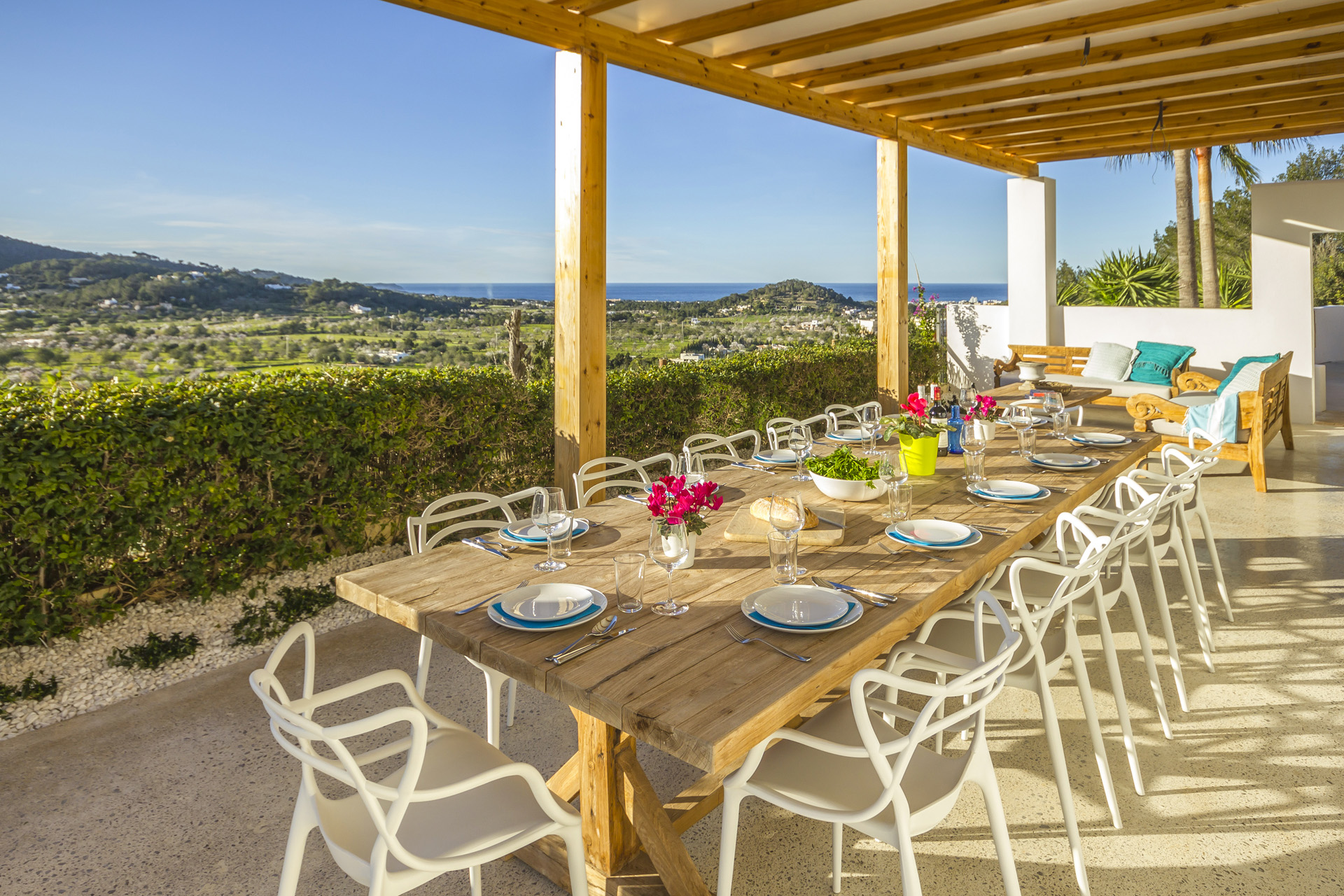 Dining table overlooking the sea