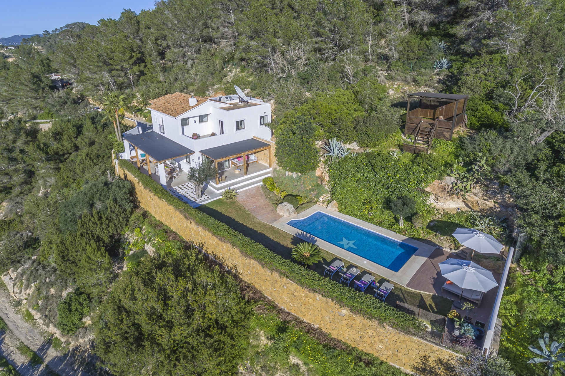 Hillside Hideaway: Villa Alessia, Ibiza – Review