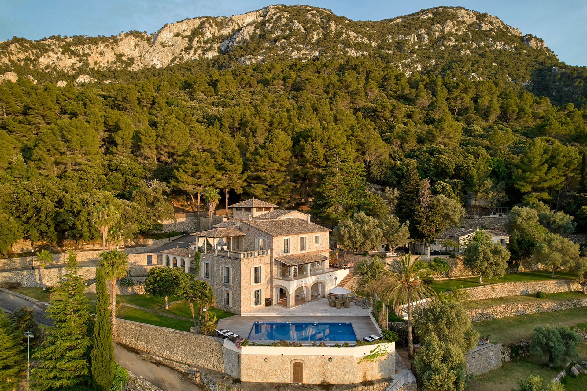 Mallorca holiday home with pool