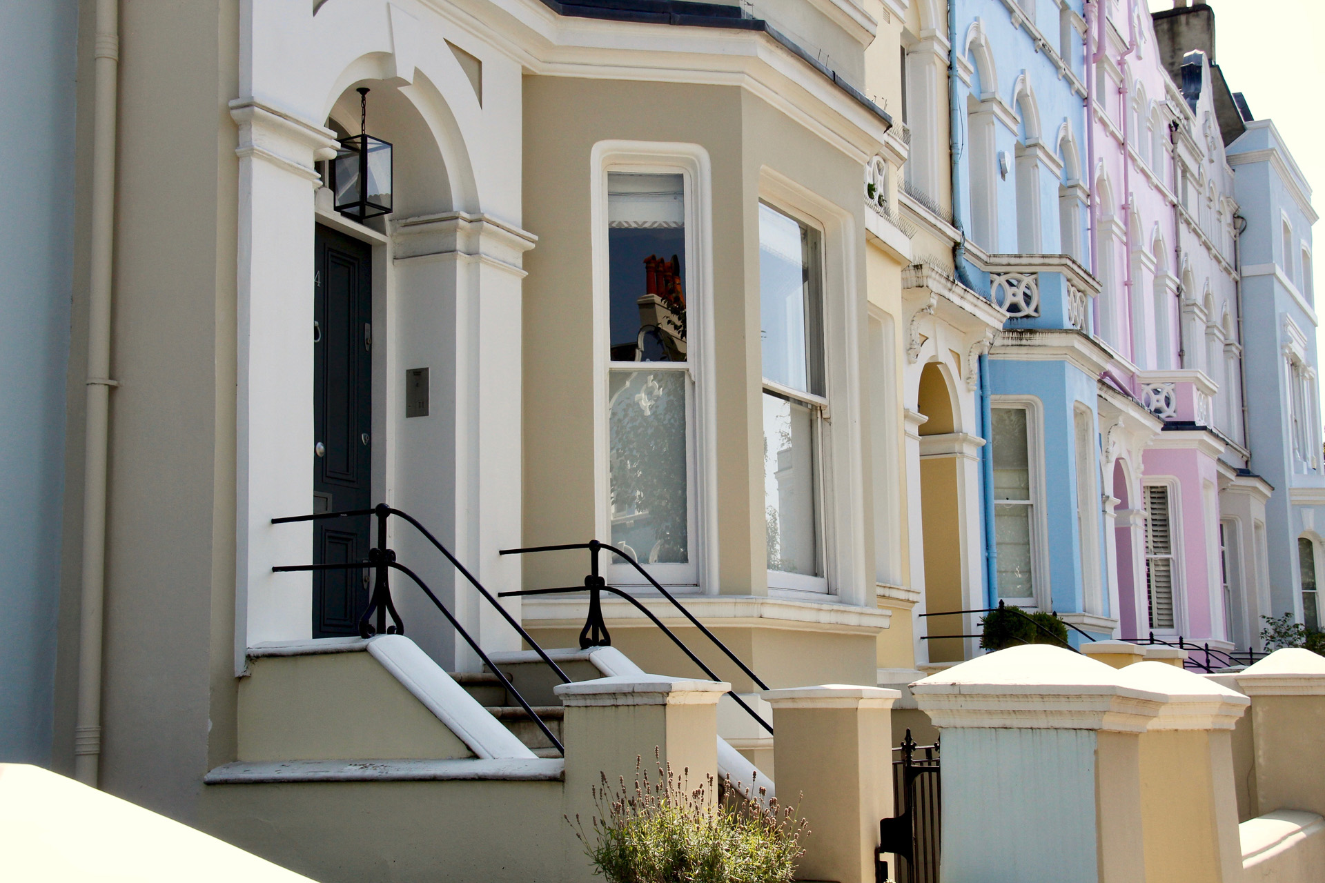 Aesthetic homes in Notting Hill, London