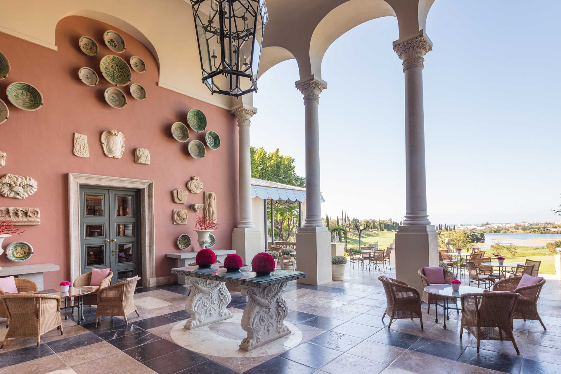 restaurant at Anantara Villa Padierna Palace