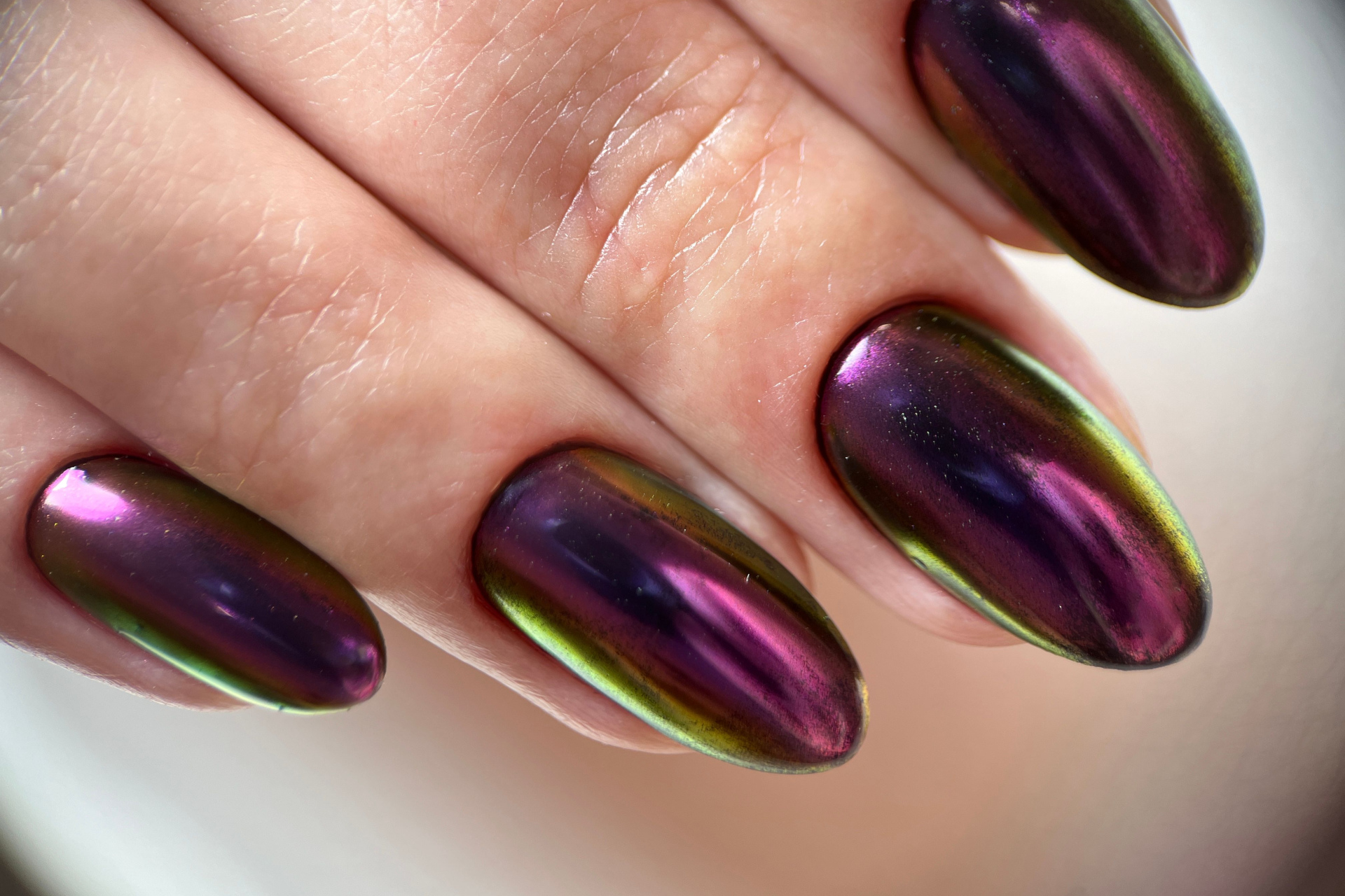 7. Stiletto Chrome Nails - wide 7