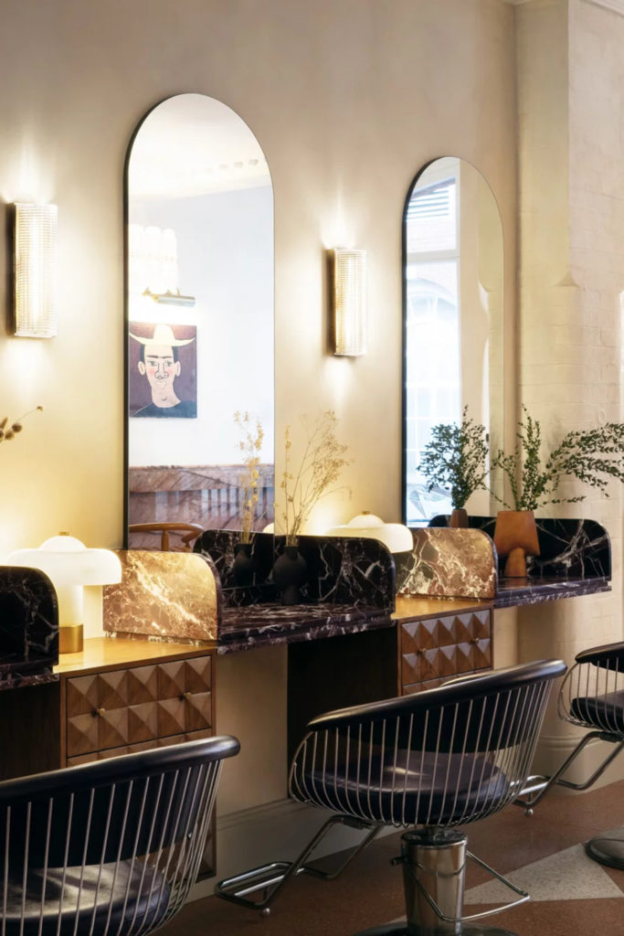 Limoz Logli hair salon in London