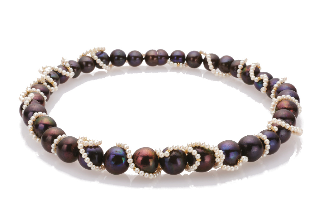 Pearl beaded necklace