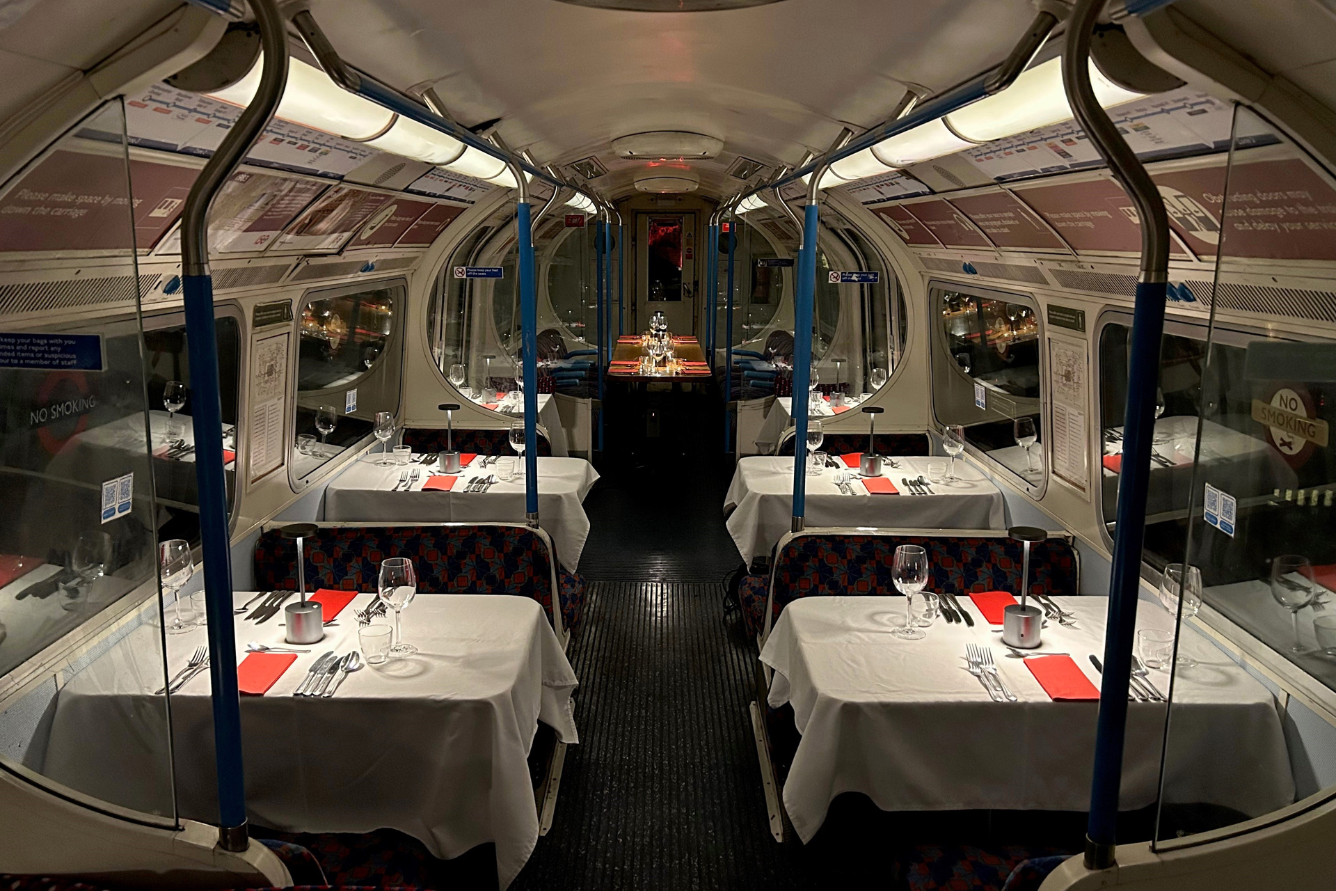Pop-up dining experience on a tube carriage