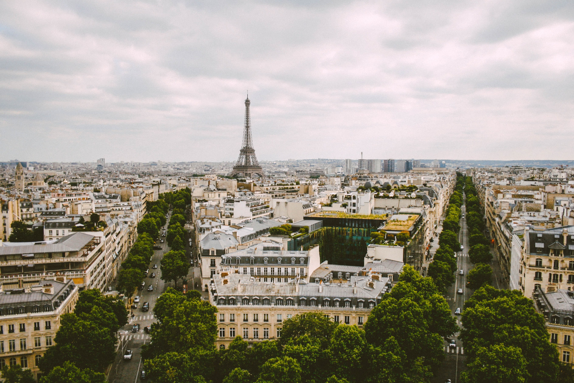 Paris skyline