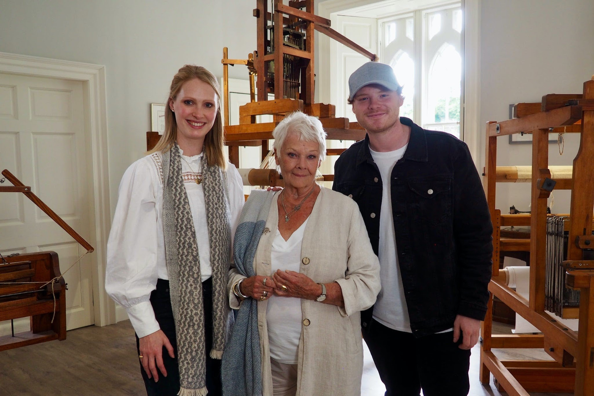 Dame Judi Dench visits Araminta Campbell atelier