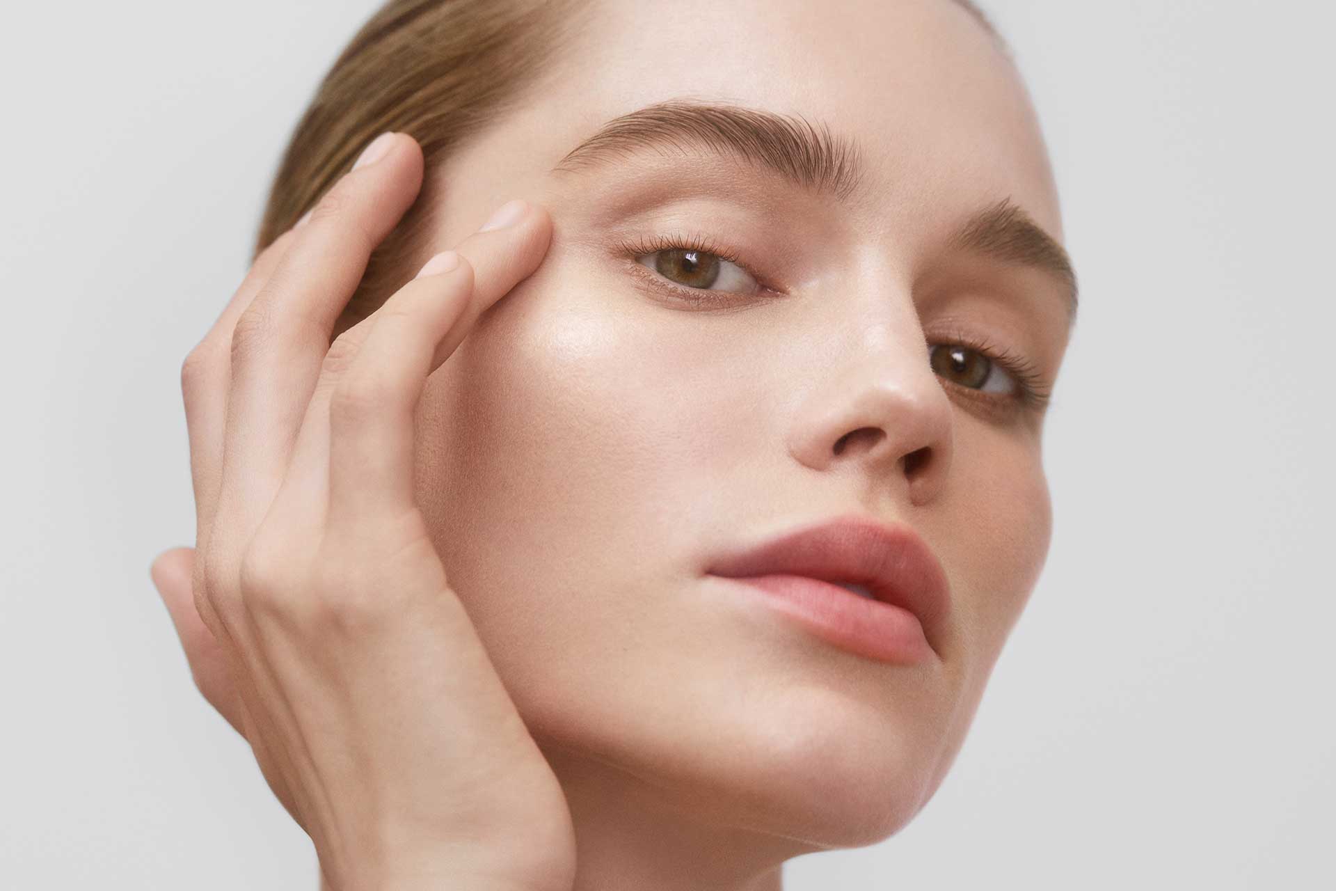 Chantecaille campaign image of woman with smooth eye area