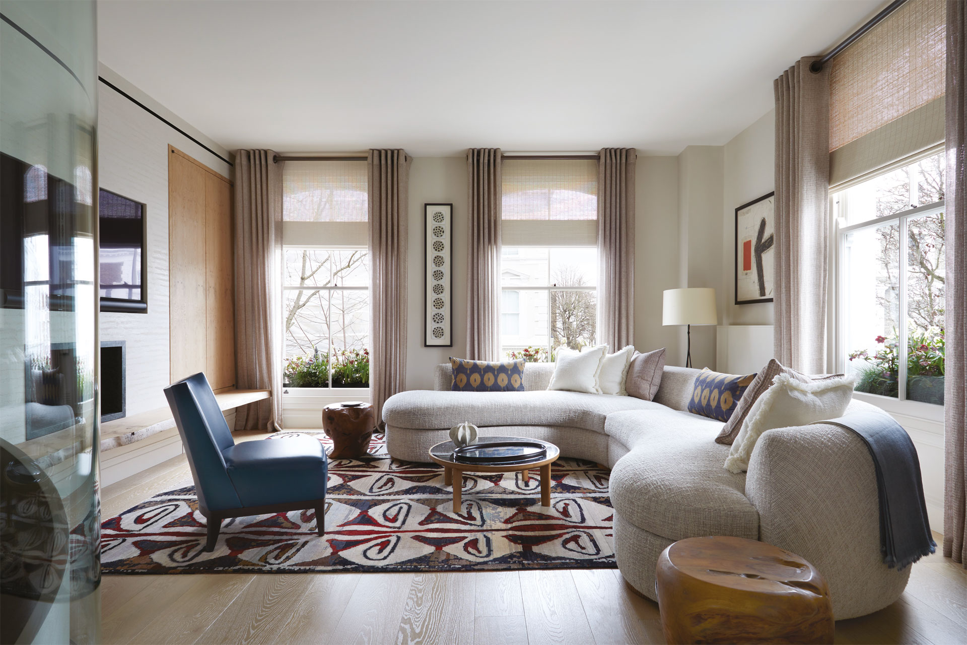 Todhunter Earle, sitting room - London house, done up by interior designers