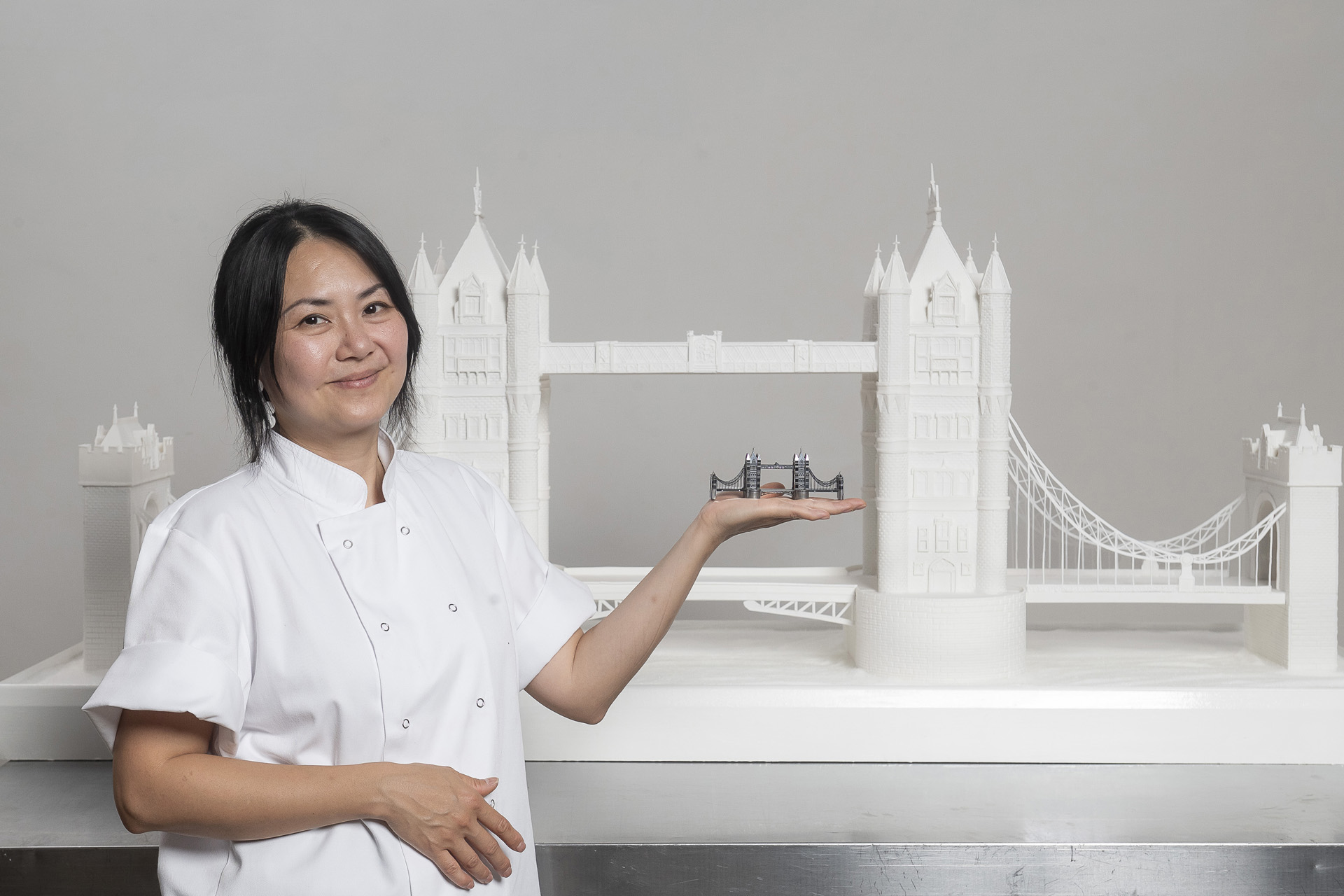 How To See This Giant Sugar Sculpture Of Tower Bridge In London