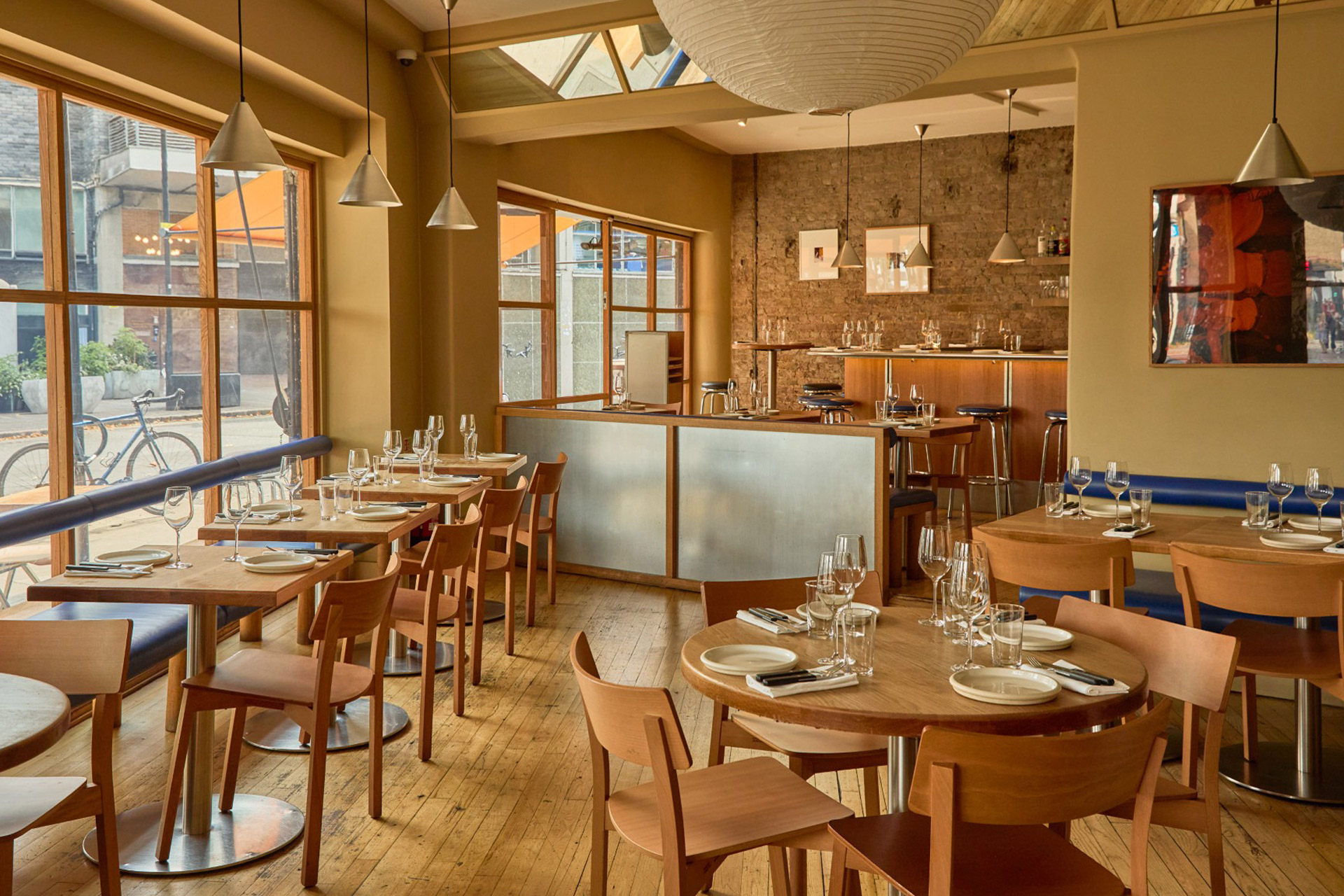 Elliot's restaurant