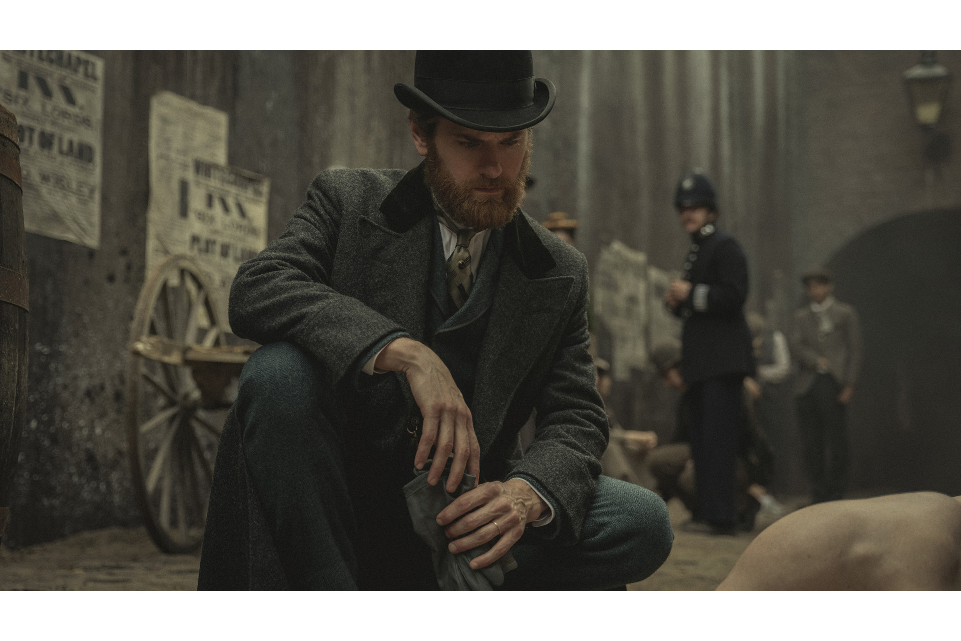 Kyle Soller as DI Hillinghead in Bodies