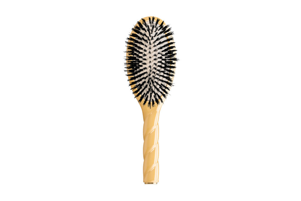 Hair brush