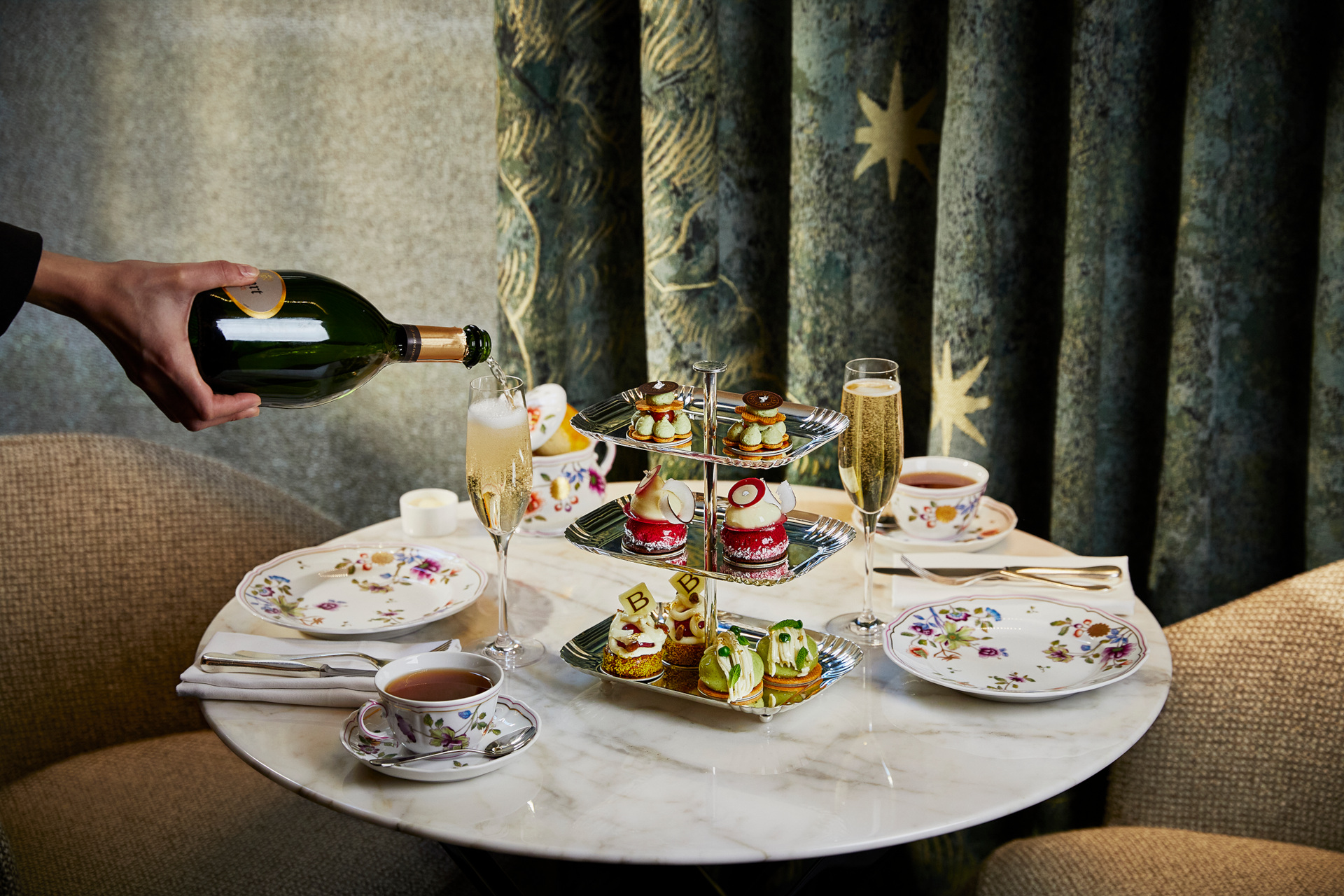 Mariage Frères launches their first Christmas teatime in Paris