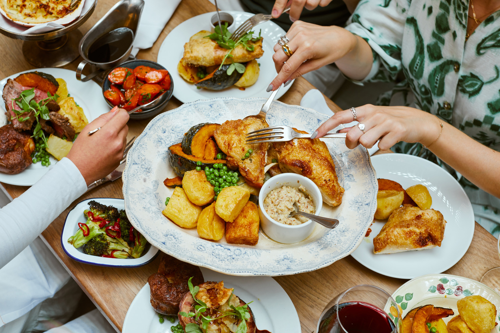 The Laundry Sunday roast