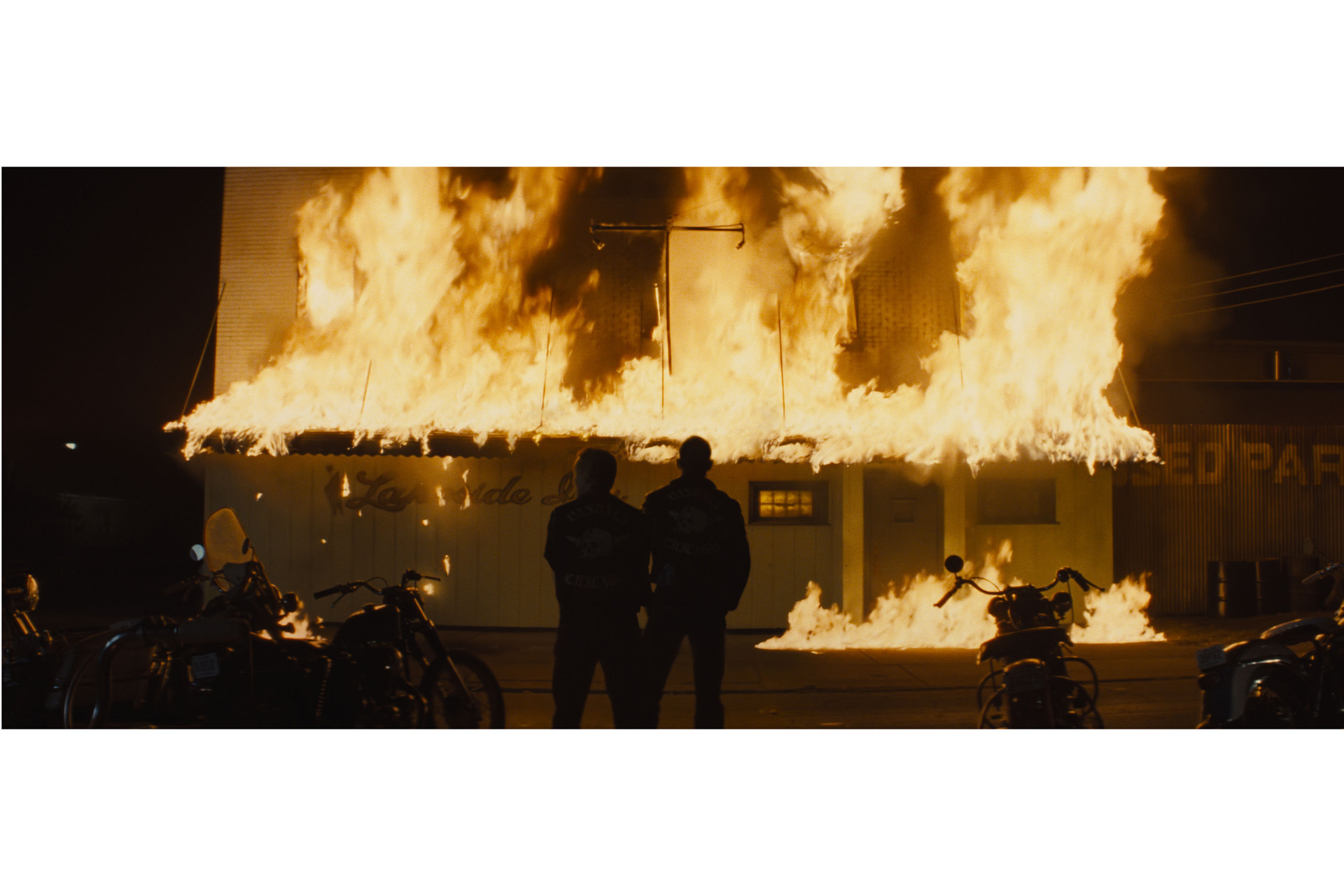 Damon Herriman as Brucie and Tom Hardy as Danny