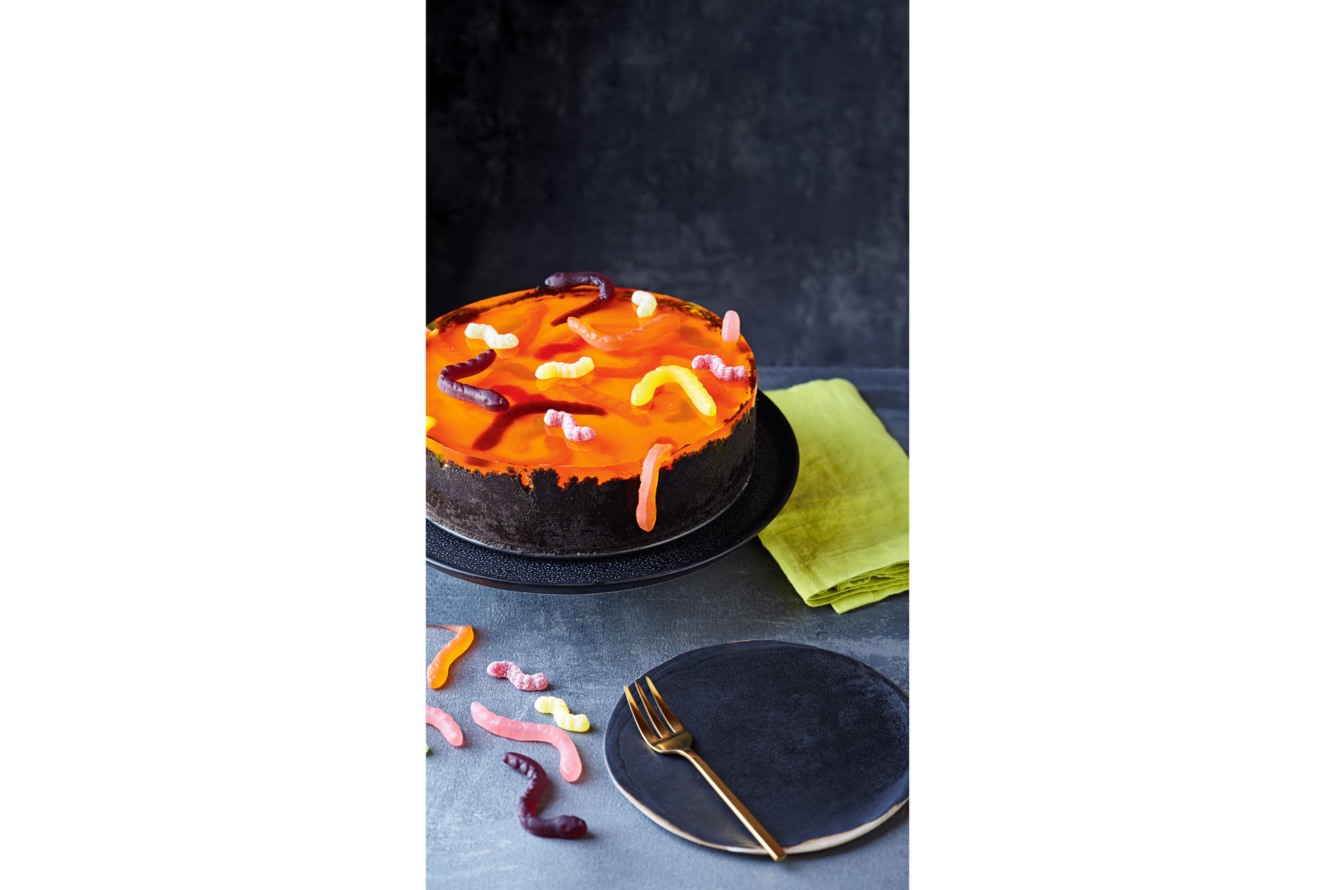 Witch's Cauldron Cheesecake with Jelly Sweets
