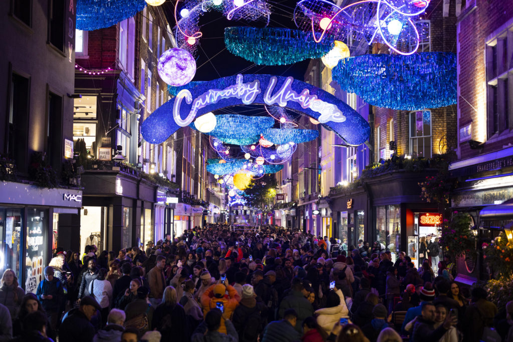 Carnaby Christmas lights Switch On