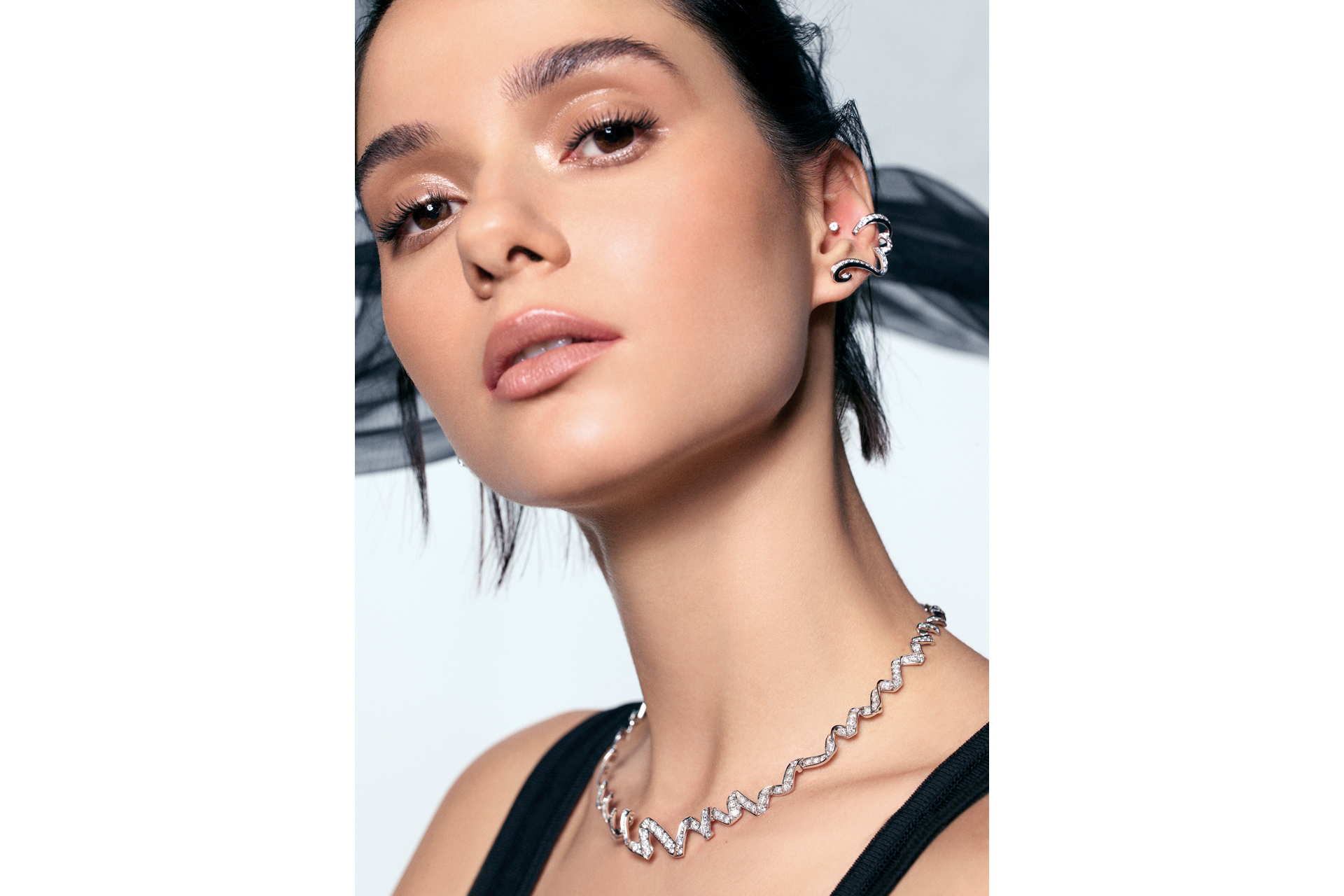 model in c&th jewellery shoot