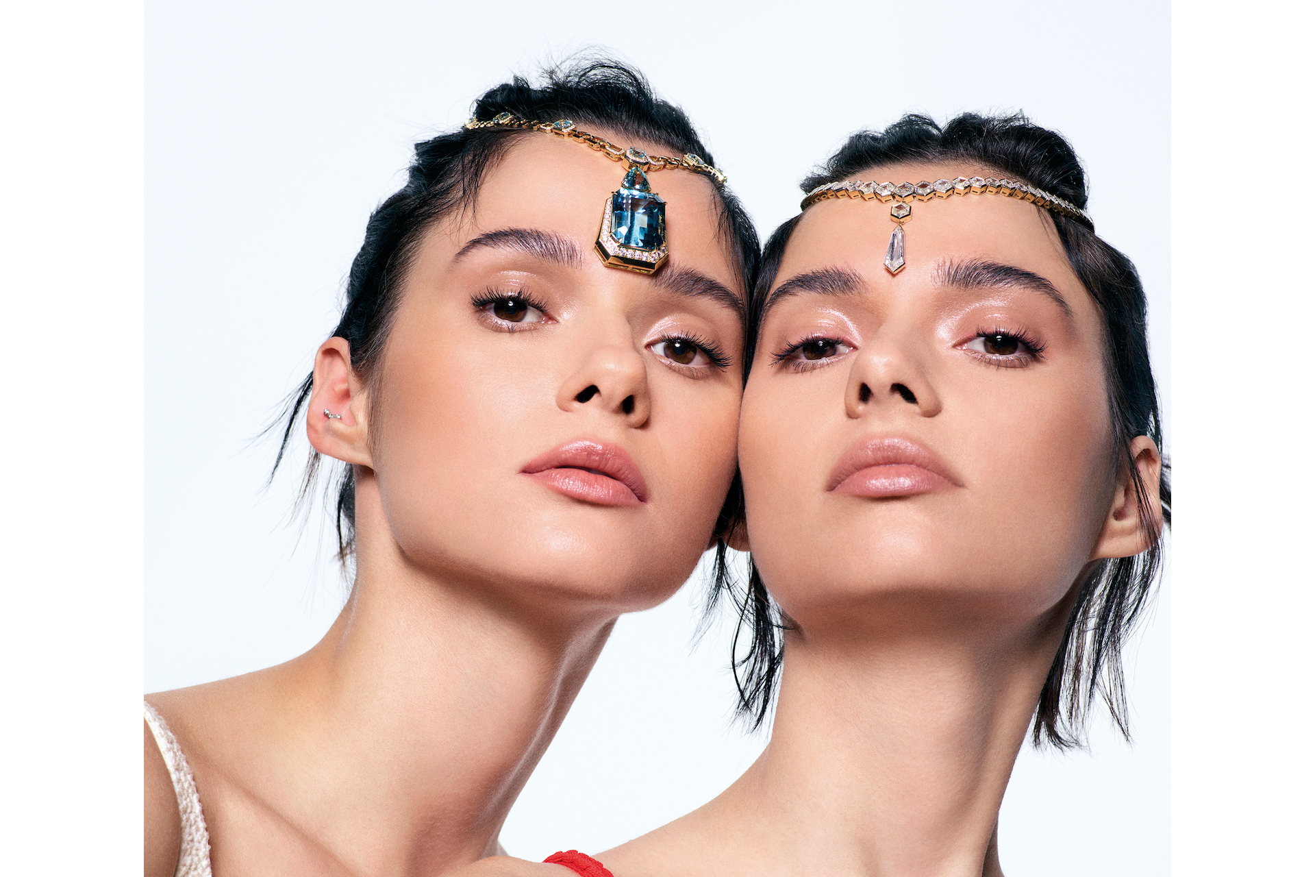 model in c&th jewellery shoot