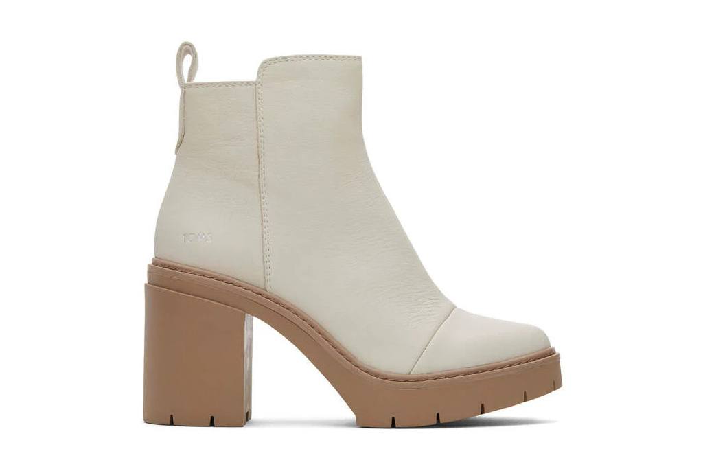 Cream boot
