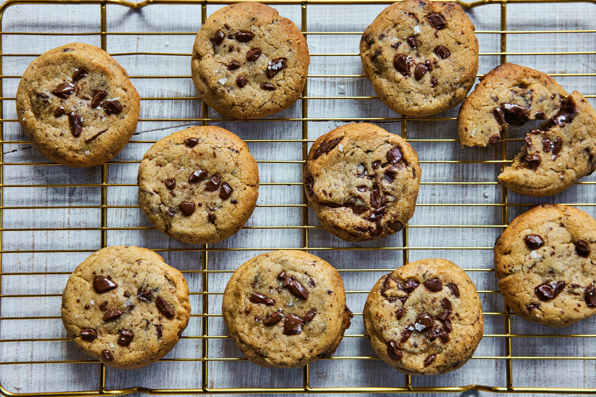 Dark chocolate chip sea salt cookies