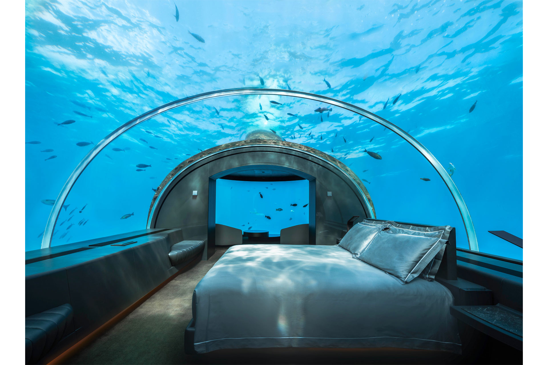 Rangali Island, The Maldives: Conrad Hotel, Underwater room, The MURAKA