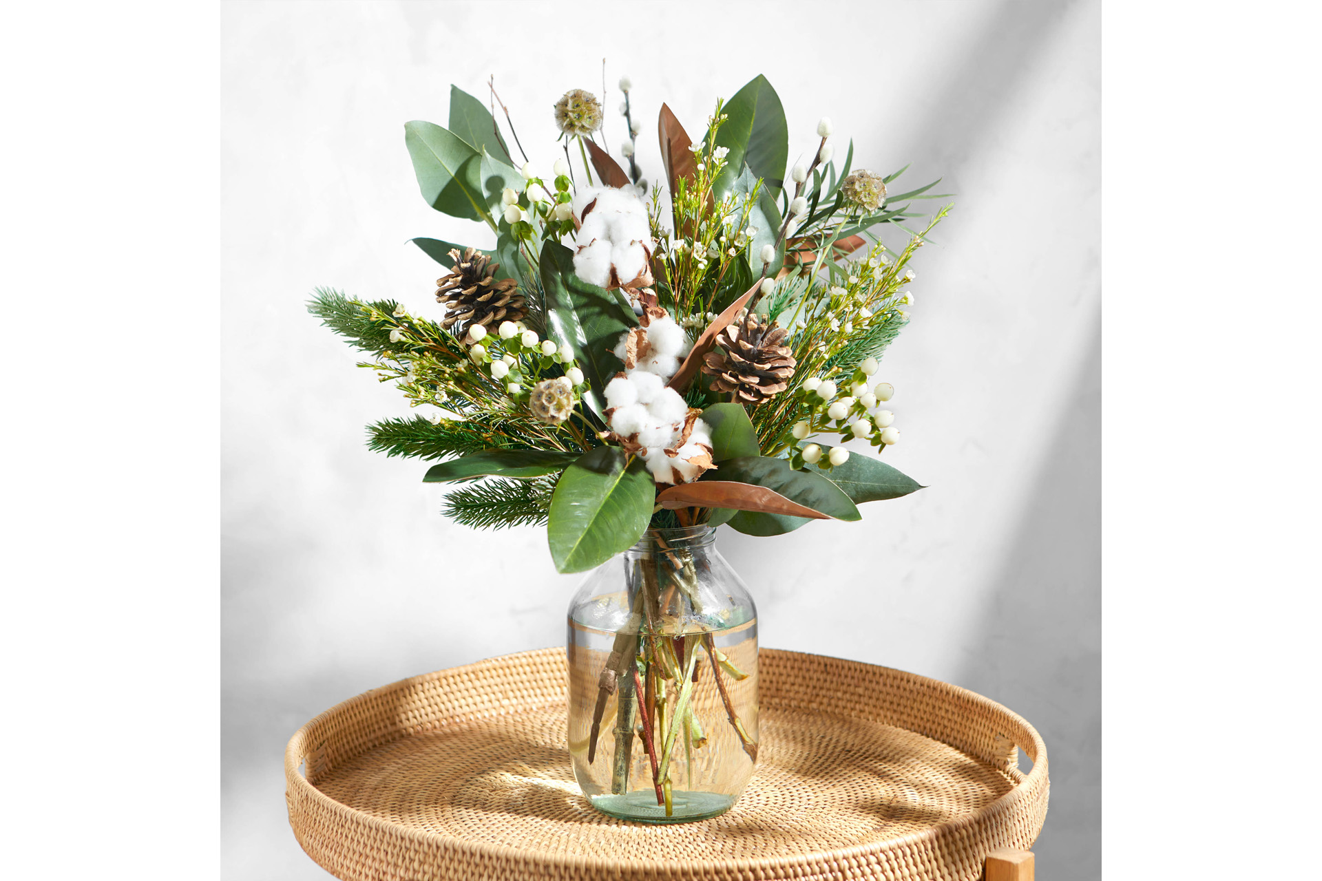 Bloom & Wild - The Festive Home Christmas flowers