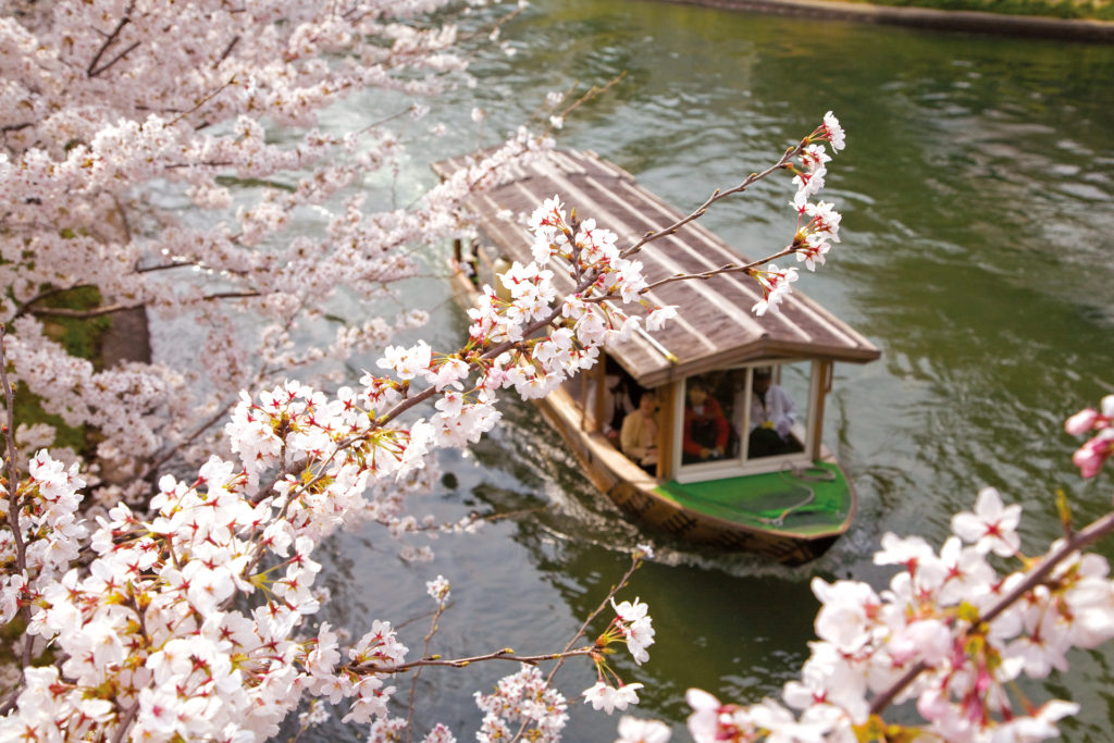 Jikkoku Fune Boat, Japan