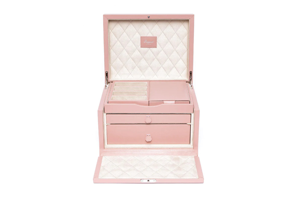 Pink jewellery box