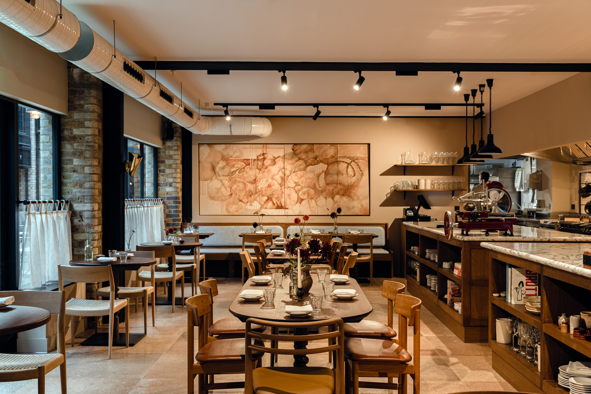 A restaurant dining room