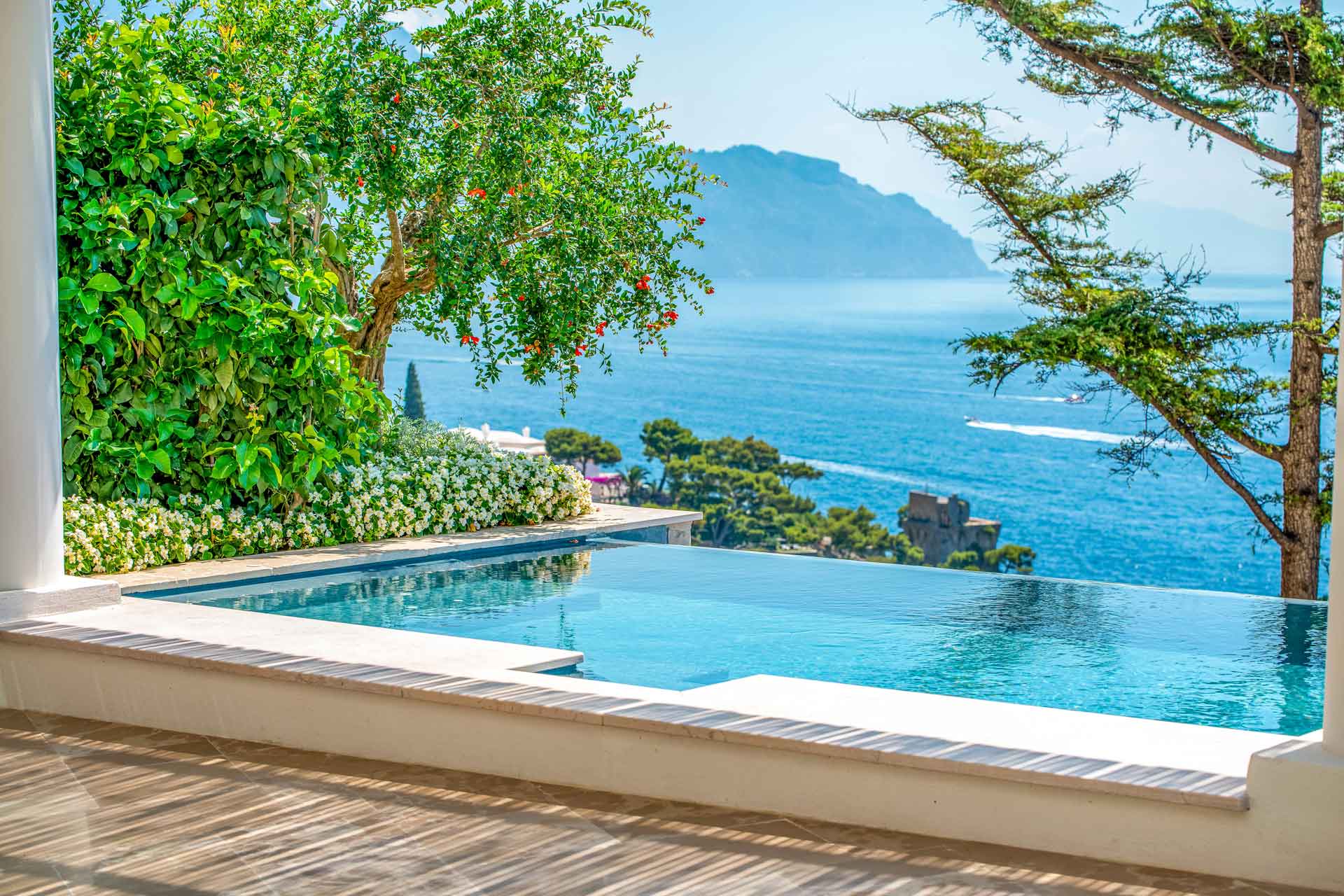 Infinity pool overlooking the sea