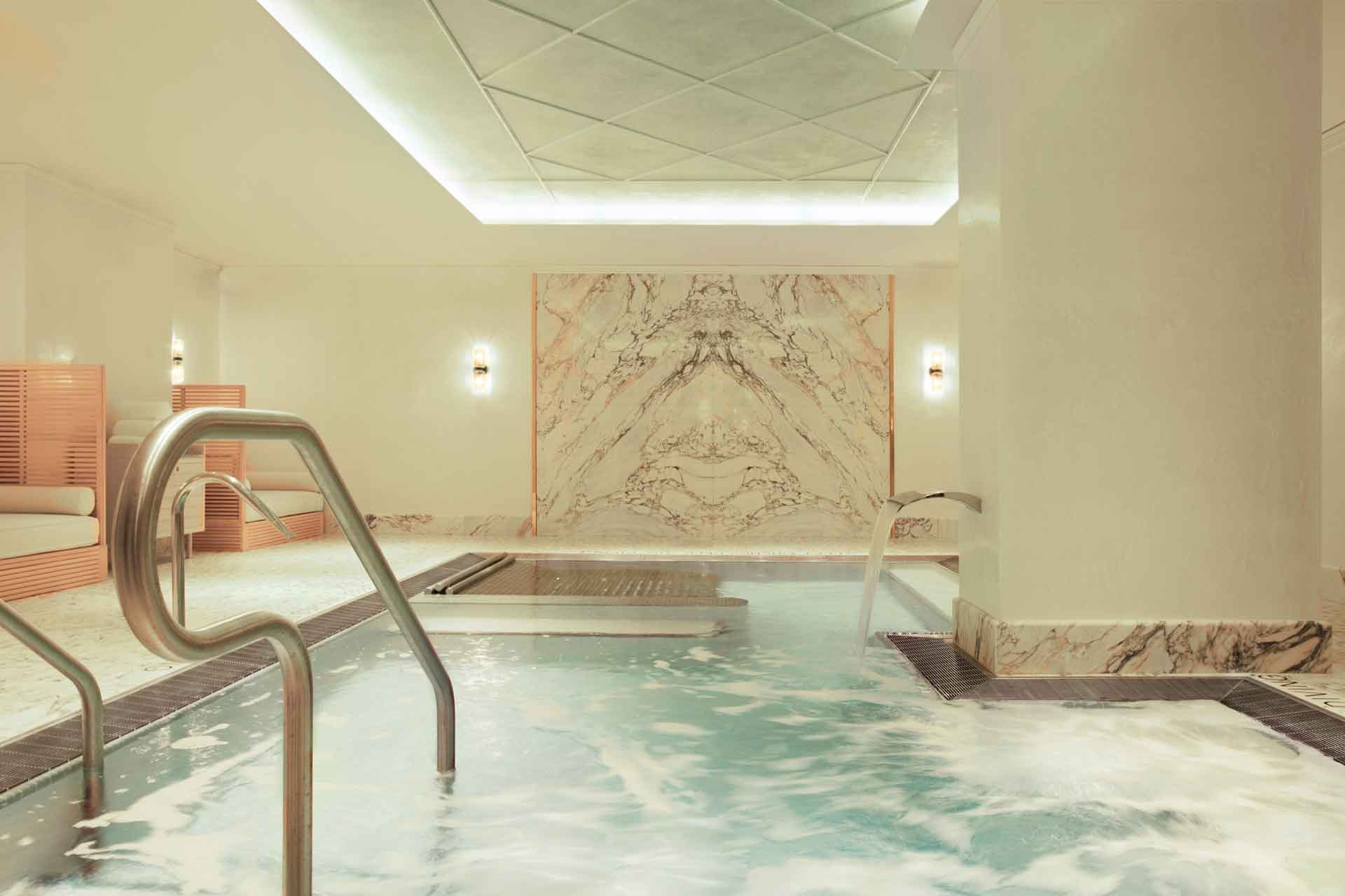 Spa pool at Hotel Barriere Fouquet's NYC