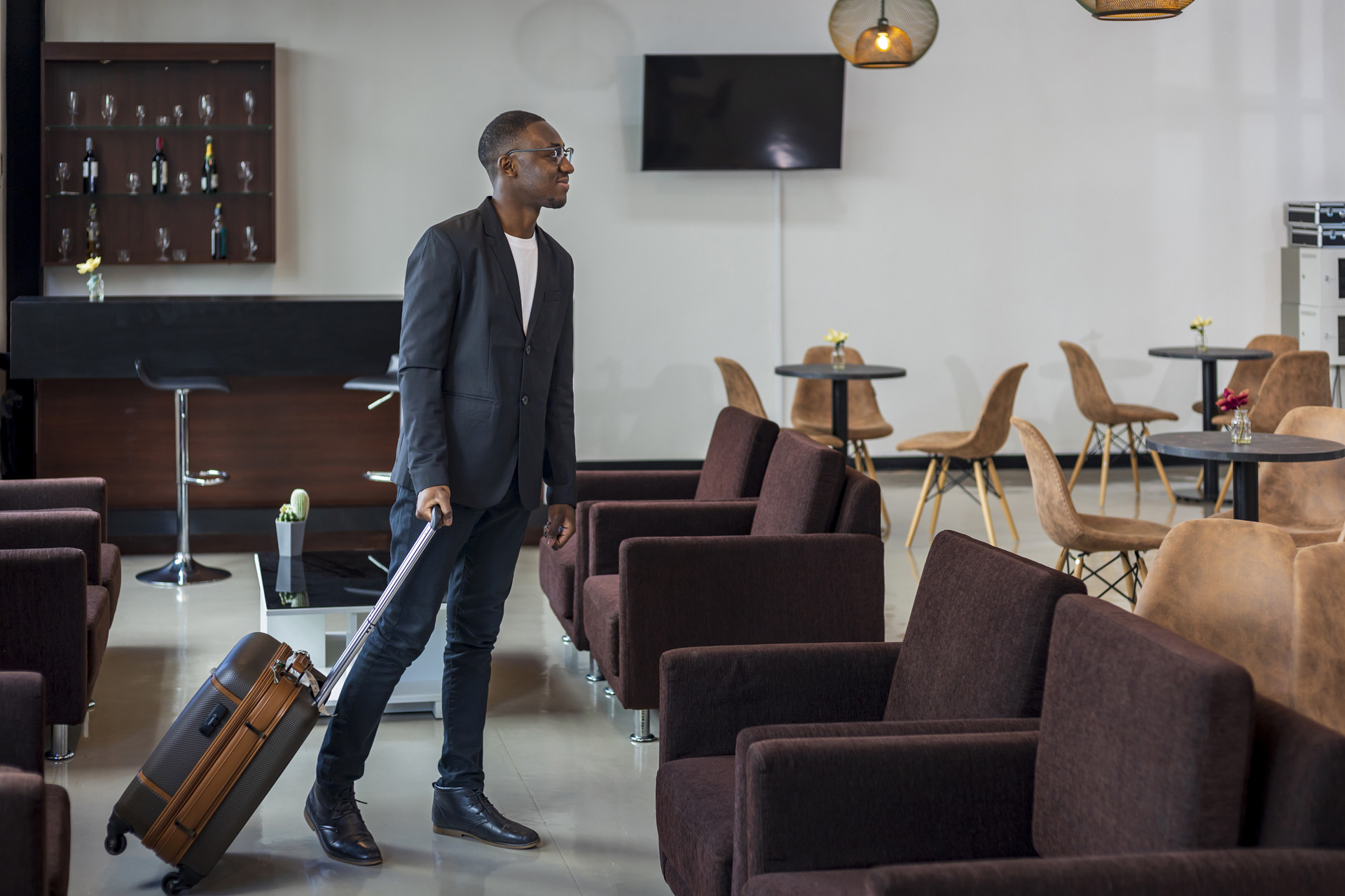 are-airport-lounges-worth-it-travel