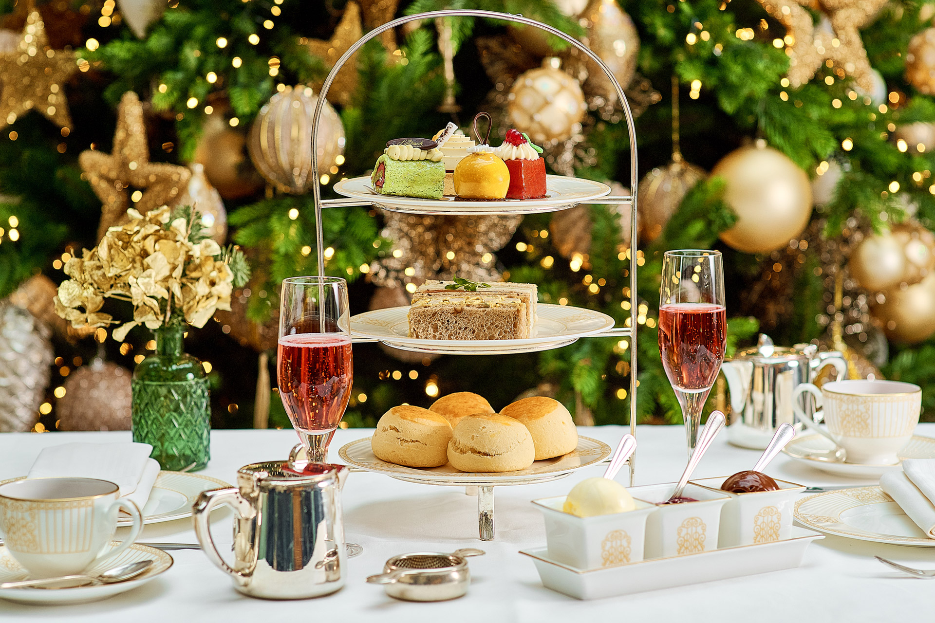 Festive afternoon tea at The Landmark London