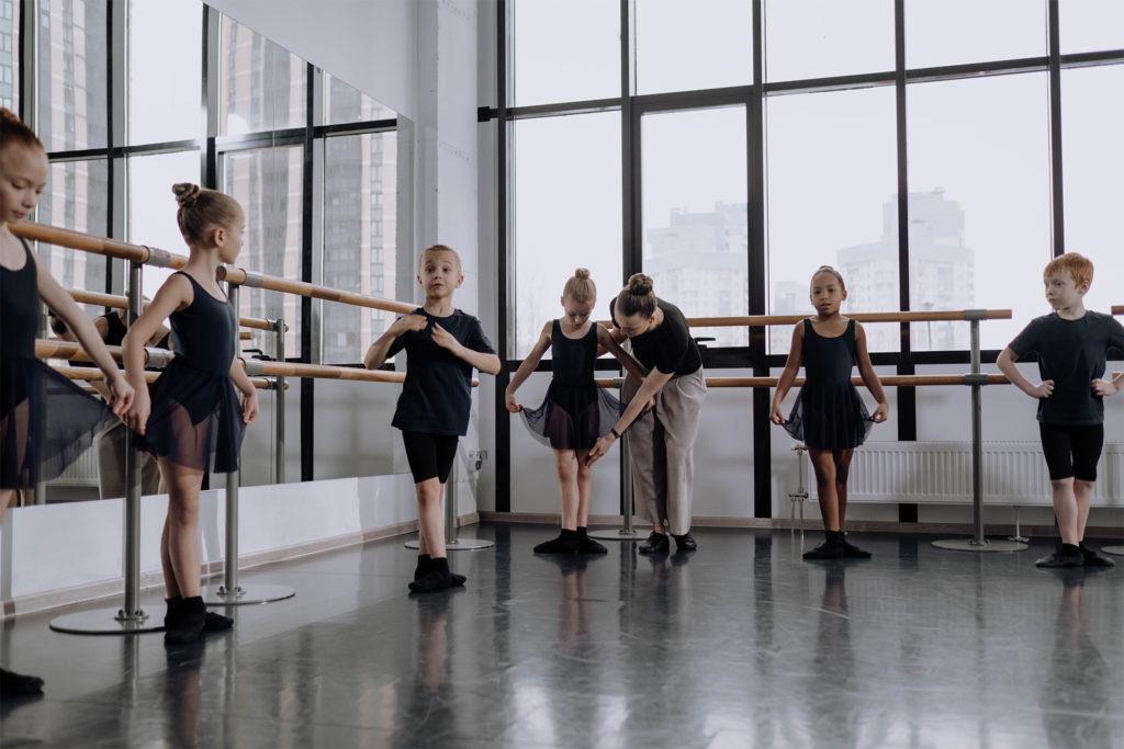 Children learning ballet