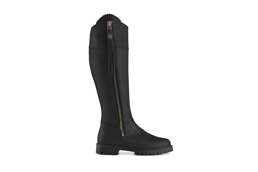 Black shoe
