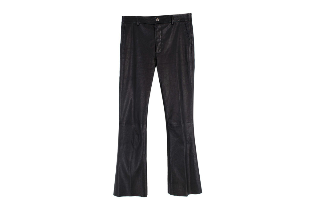 Black trousers