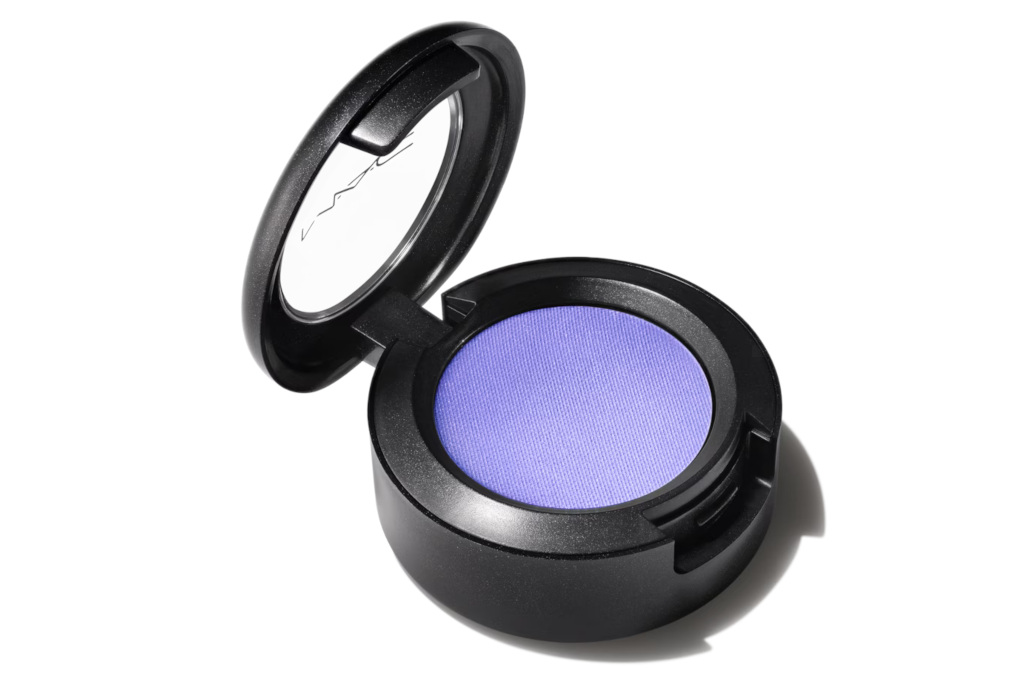 Blue eyeshadow | knight blue makeup