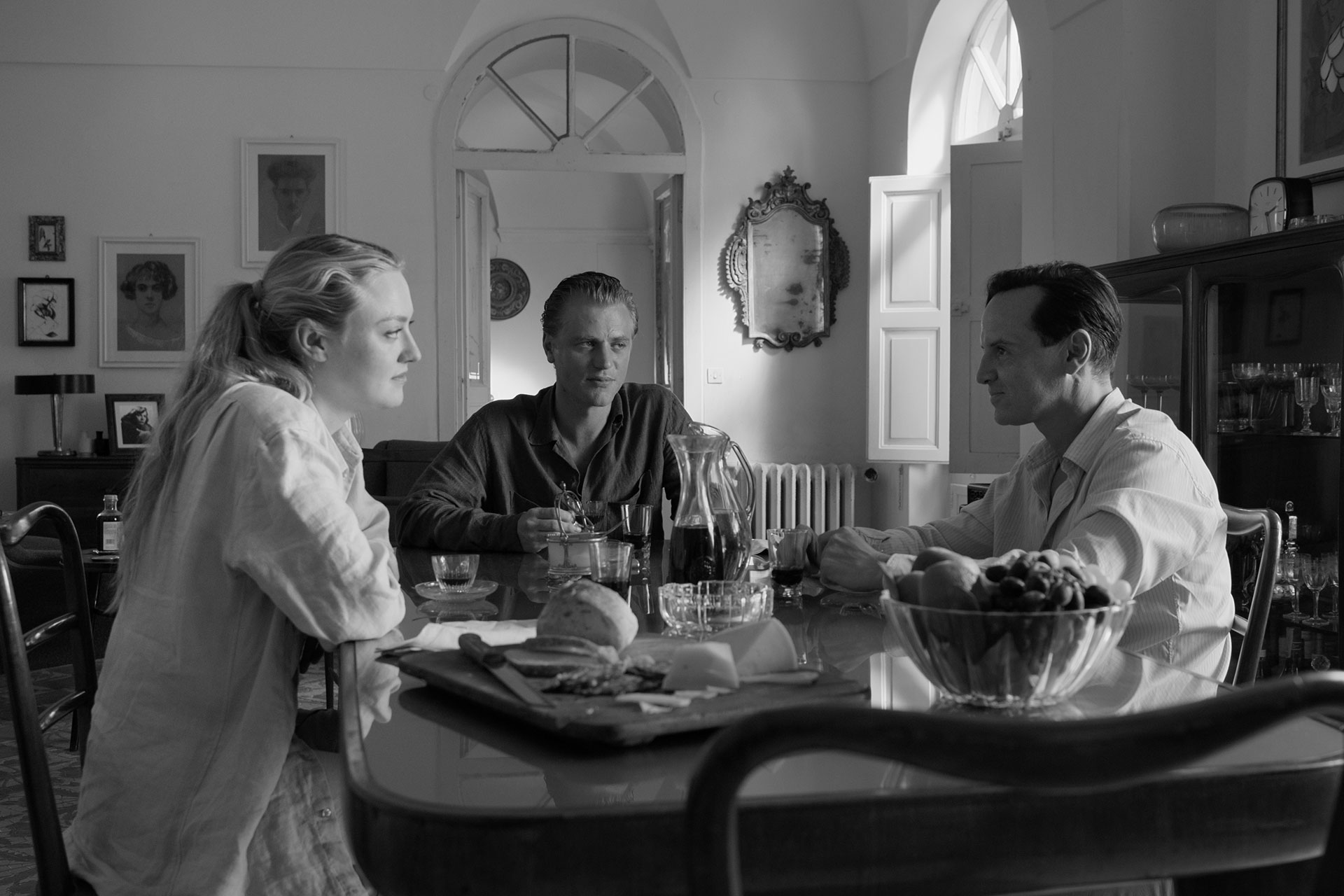 RIPLEY. (L to R) Dakota Fanning as Marge Sherwood, Johnny Flynn as Dickie Greenleaf and Andrew Scott as Tom Ripley