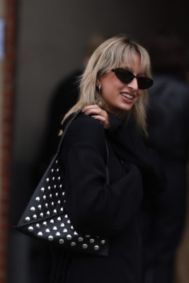 Woman with birkin bangs
