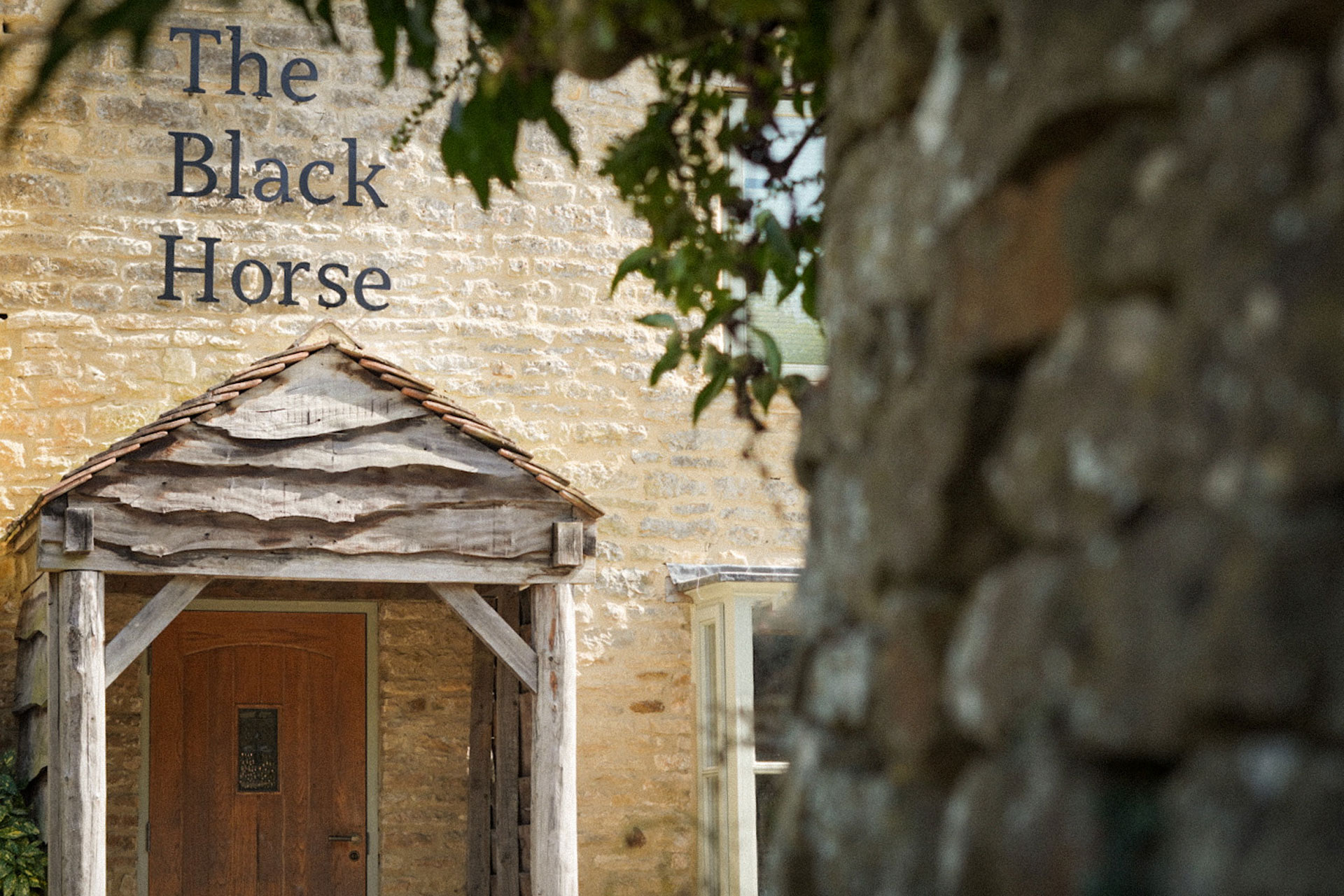 A Charming Cotswolds Escape: The Black Horse, Salford