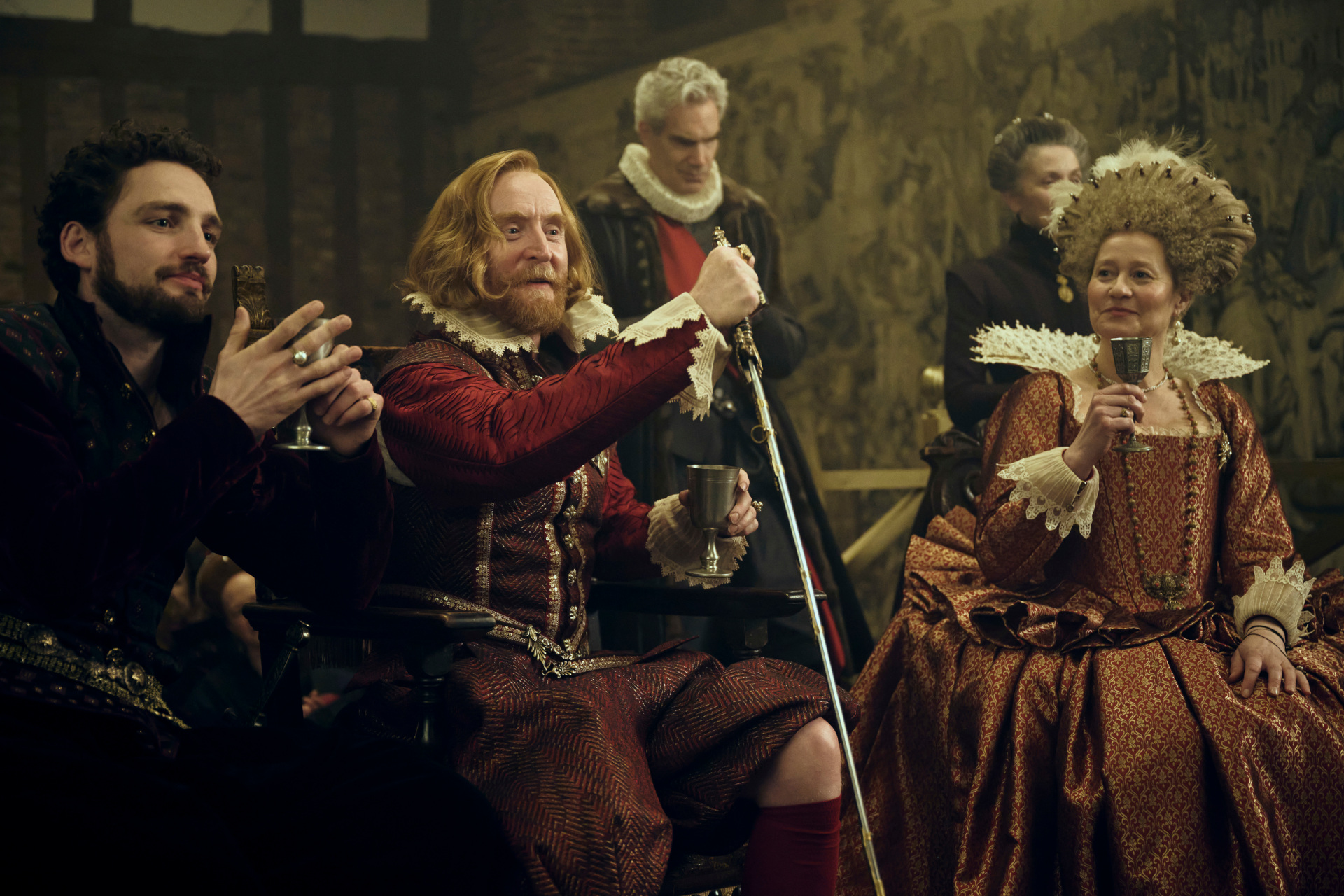 EARL SOMERSET (Laurie Davidson) & KING JAMES (Tony Curran) & QUEEN ANNE (Trine Dyrholm) in 'Mary & George'