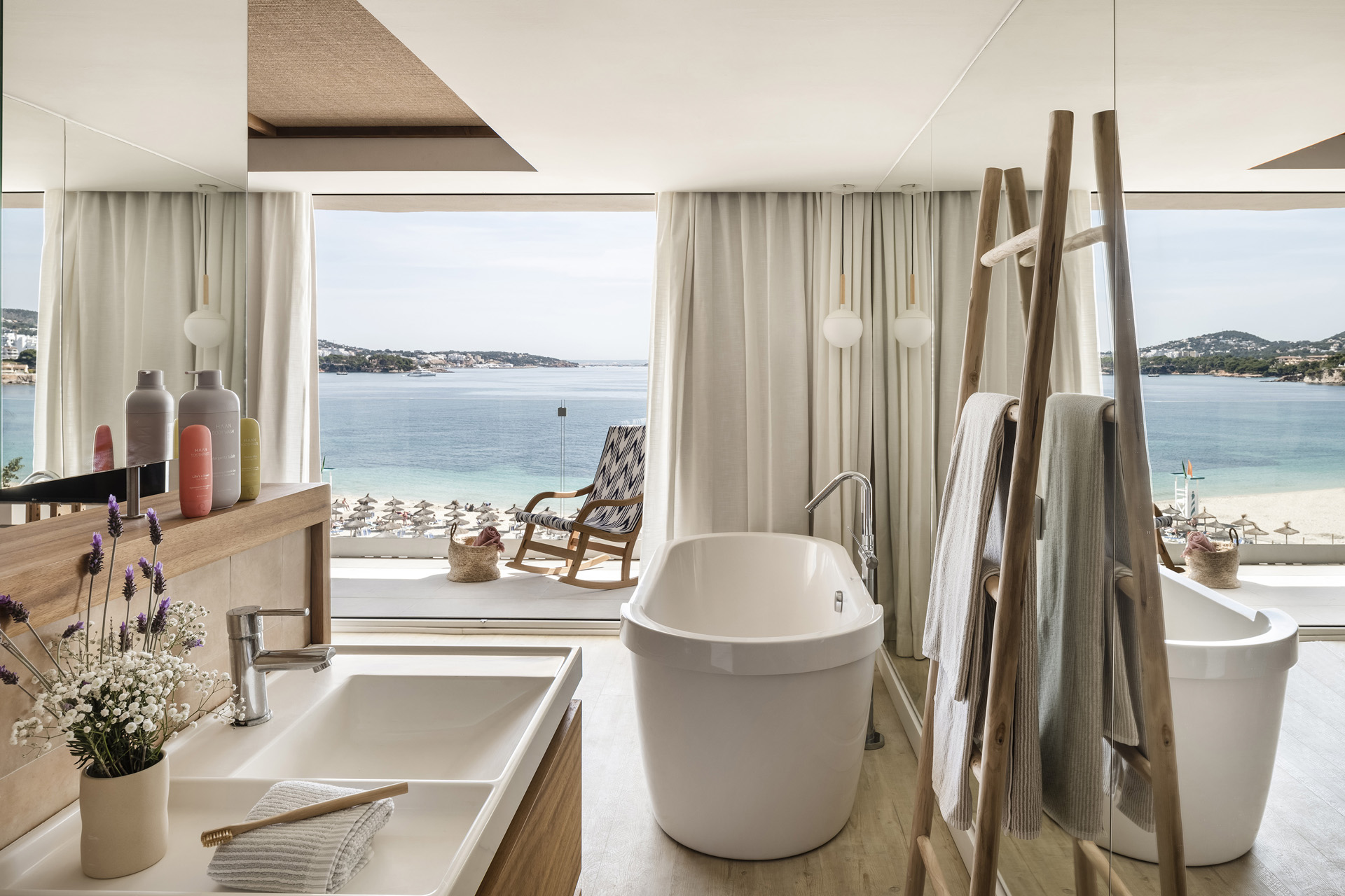 Junior Suite Mediterranean View bathroom at ZEL Mallorca