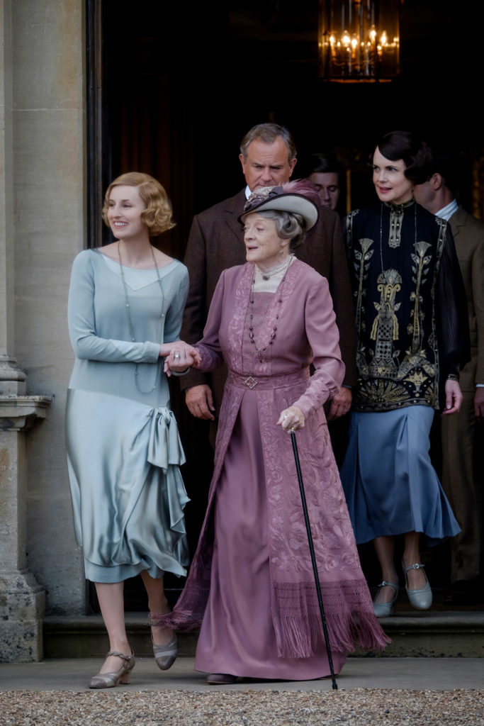 Laura Carmichael as Lady Edith, Maggie Smith as Violet Crawley, Hugh Bonneville as Robert Crawley, Allen Leech as Tom Branson & Elizabeth McGovern as Cora Crawley on set of Downton Abbey (2019)