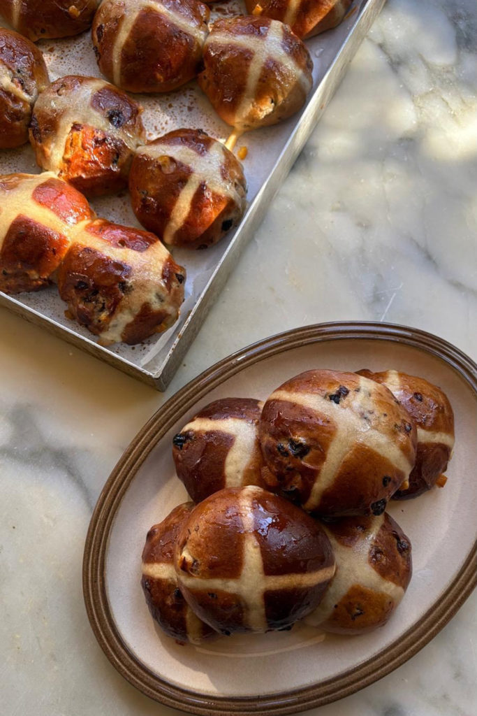 Hot cross buns