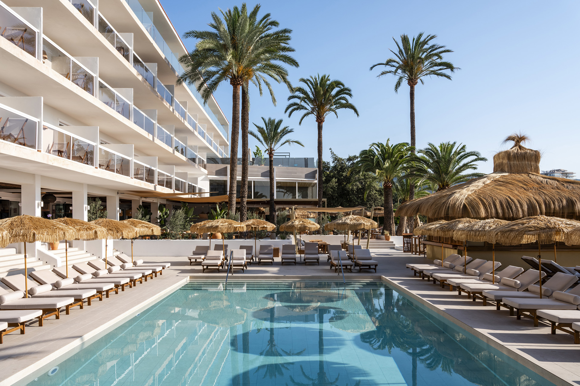 A Weekend Of Razzle Dazzle At Hotel Zel Mallorca – Review